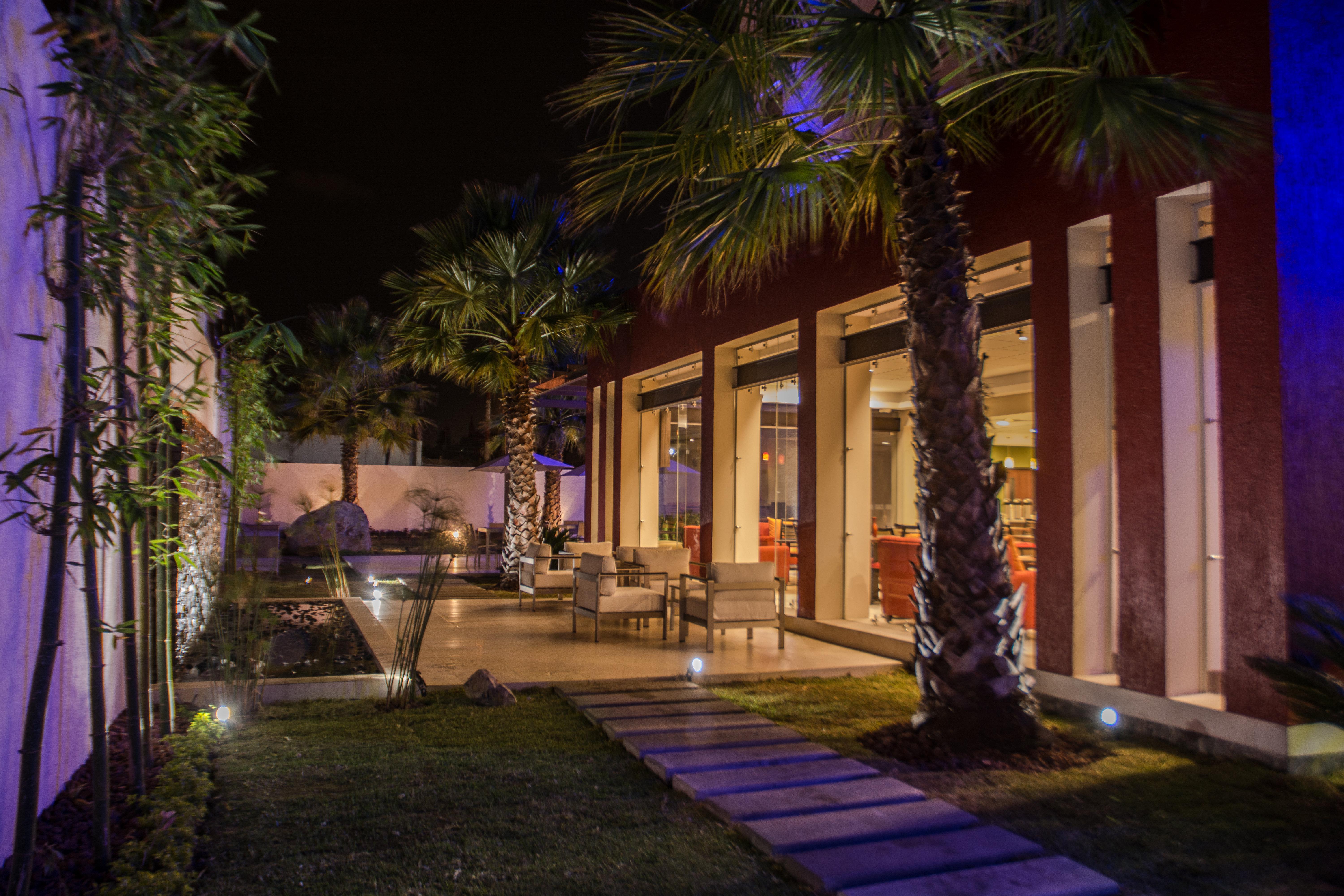 Las Pintas Holiday Inn Express Guadalajara Aeropuerto By Ihg מראה חיצוני תמונה